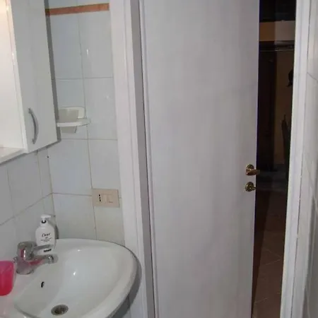 A Couple Of Steps From Rialto Apartamento *