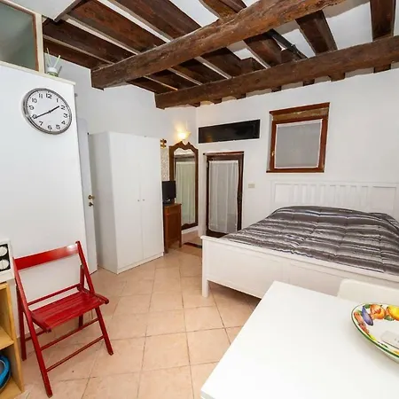 A Couple Of Steps From Rialto Apartamento Venecia